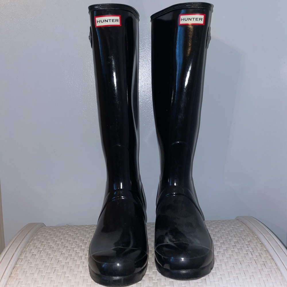 Black Tall Gloss Hunter Rain Boots
